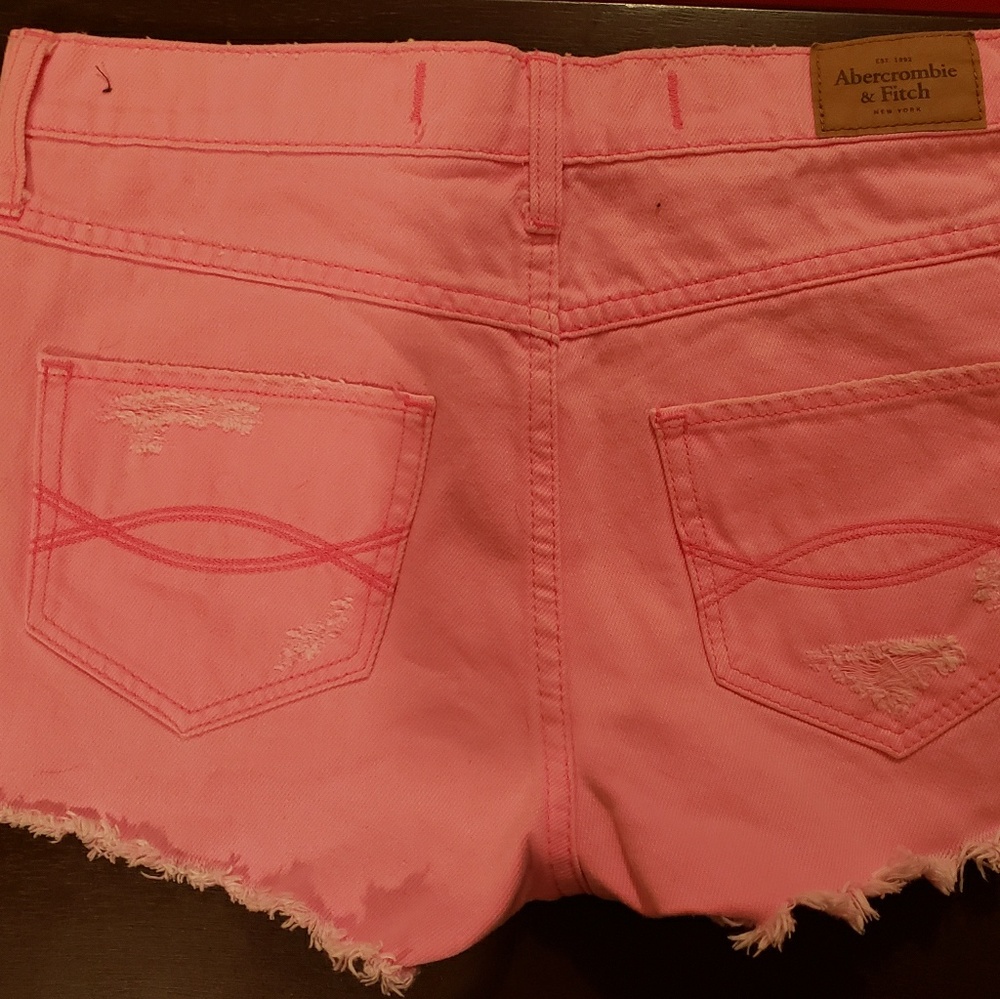 Shorts - Picture 2 of 2